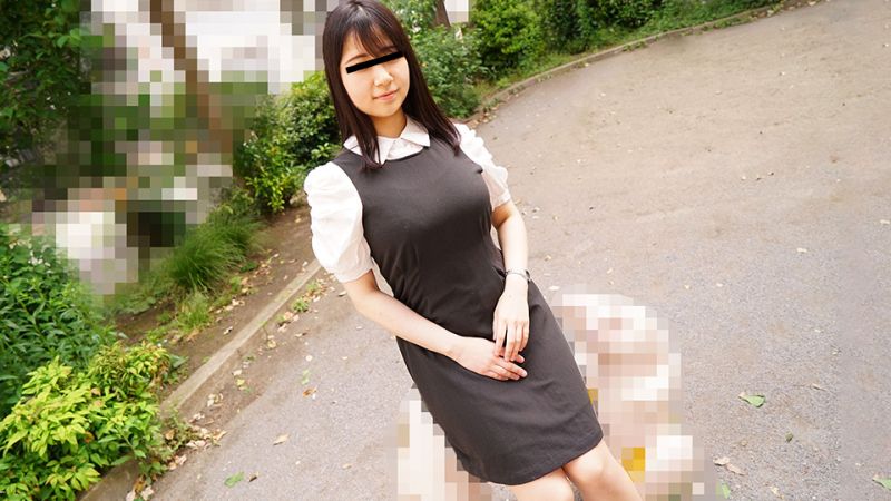 【无码】H罩杯胸部持续发育中 井上さとみ 10musume_112422_01封面