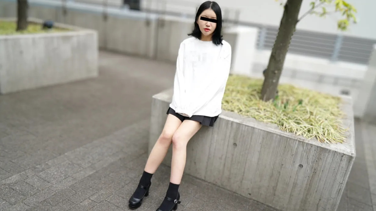 【无码】喜欢做爱而来、在厕所也有经验 铃宫光 10musume-020923-01封面