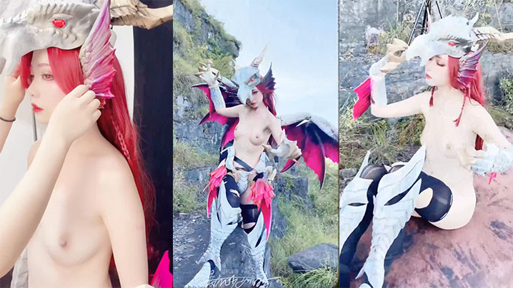 cosplay全露拍摄写真的封面