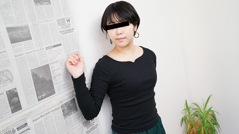 【FHD高清】有男友的淫乱美女篠塚志穗！熟练诱惑帅气大叔，变态玩法全解锁！番号：10musume-072923_01封面