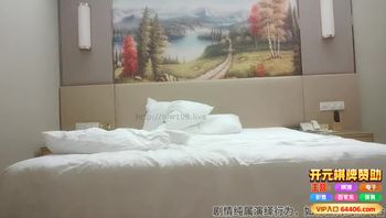 高端兼职模特，性感娇气还给按摩封面