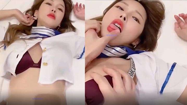 劲爆核弹大马著名电竞女神Gatitayan_男友.调教流出_颜值身材喷血肛塞白虎二穴齐开封面