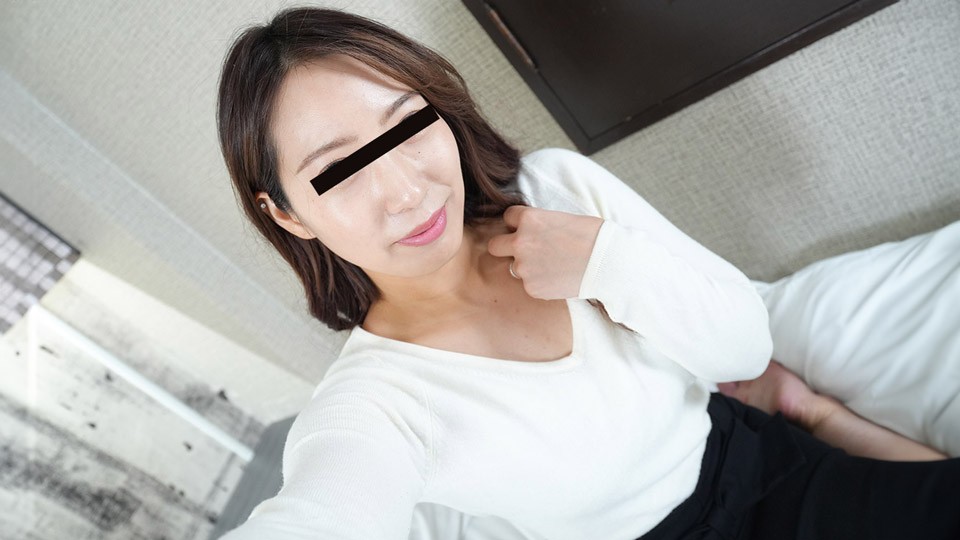 pacopacomama-091623_911-FHD-DMを送ってきた欲求不満の人妻とパコパコ！藤田陽子封面